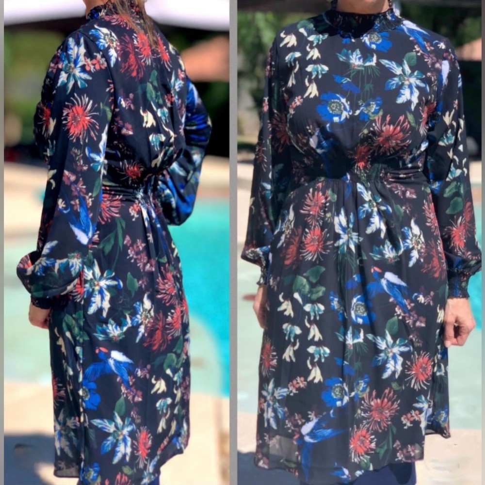 NWT Haute Rogue Floral Dress Size small